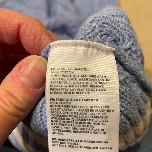 Lands' End Light Blue V-Neck Sweater - Picture 5 of 5